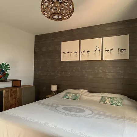 Apartment Superbe T3 Climatise Avec Piscine Et Parking Securise A - Fr-1-677-38 Bormes-les-Mimosas
